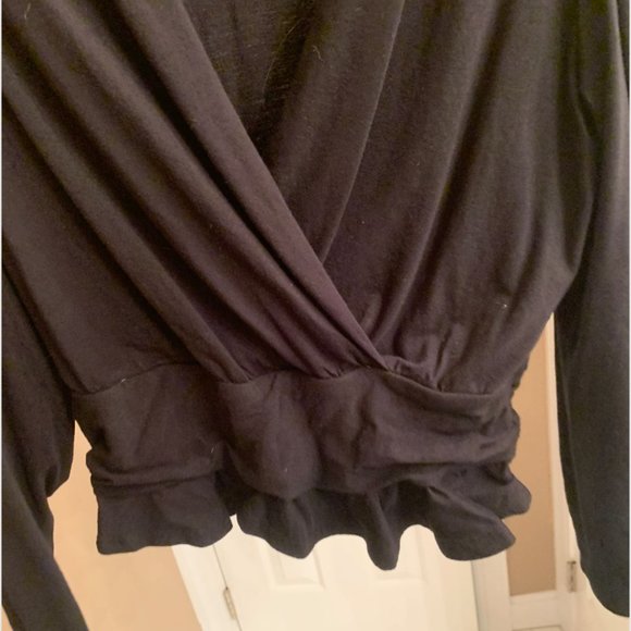 Long sleeve faux wrap peplum top - Picture 2 of 2